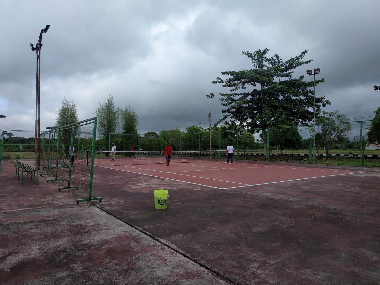 tenis bersama